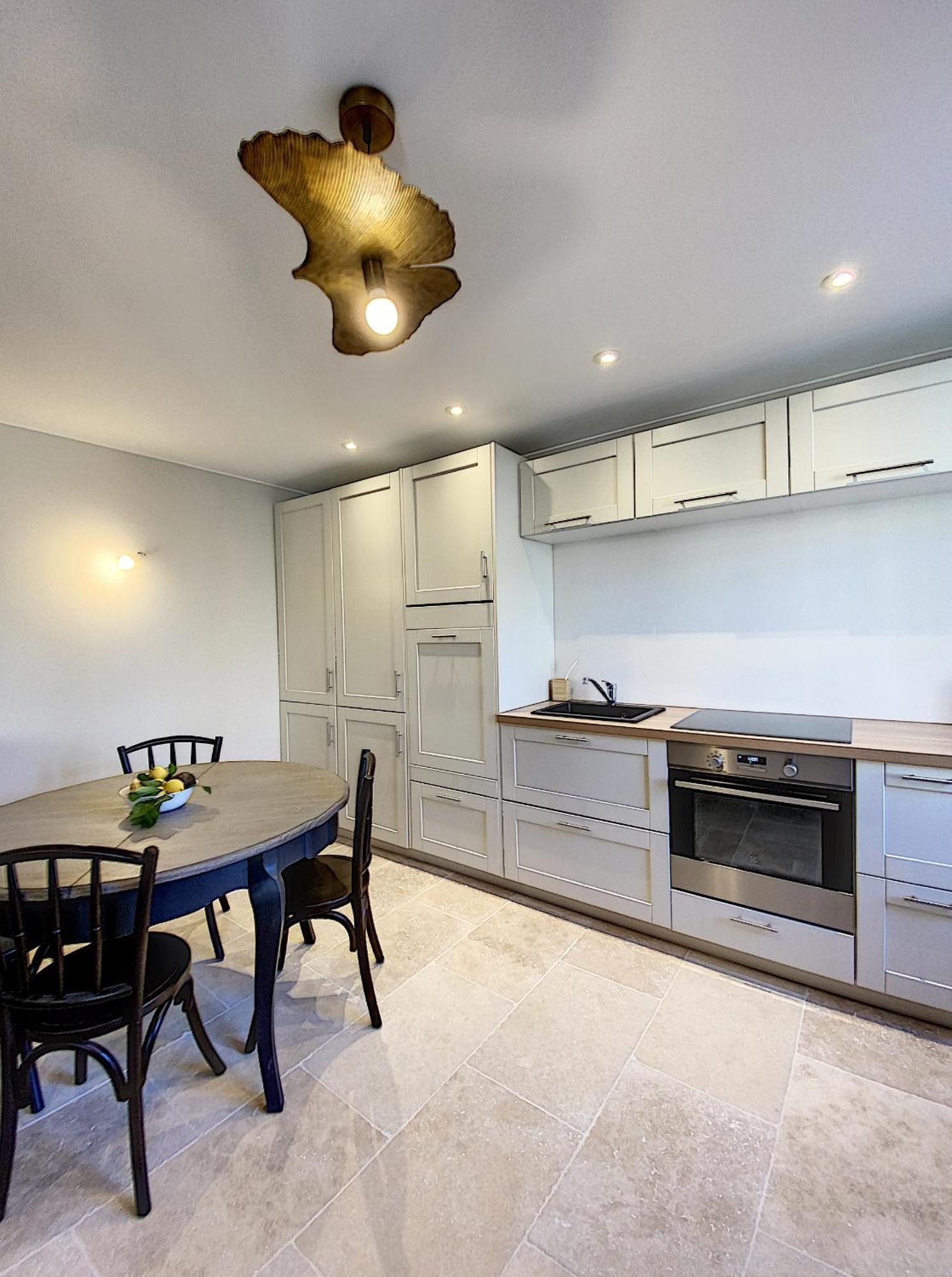 Les Estrelles Apartman Saint-Rémy-de-Provence Szoba fotó